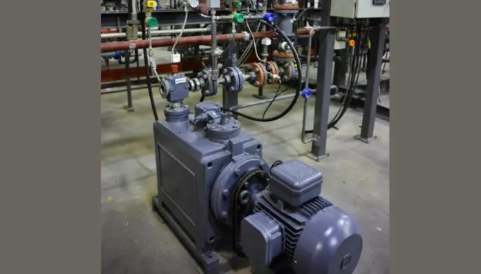 vacum_pump_in_factory